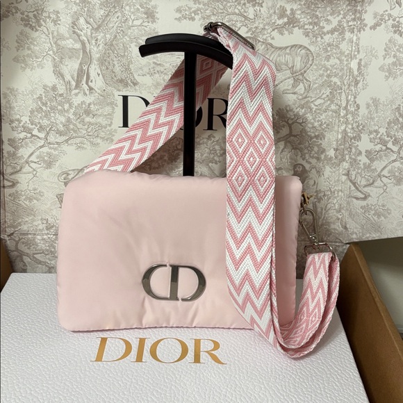 Dior Beauty Clutch/bag New In Box!!! - Picture 4 of 9